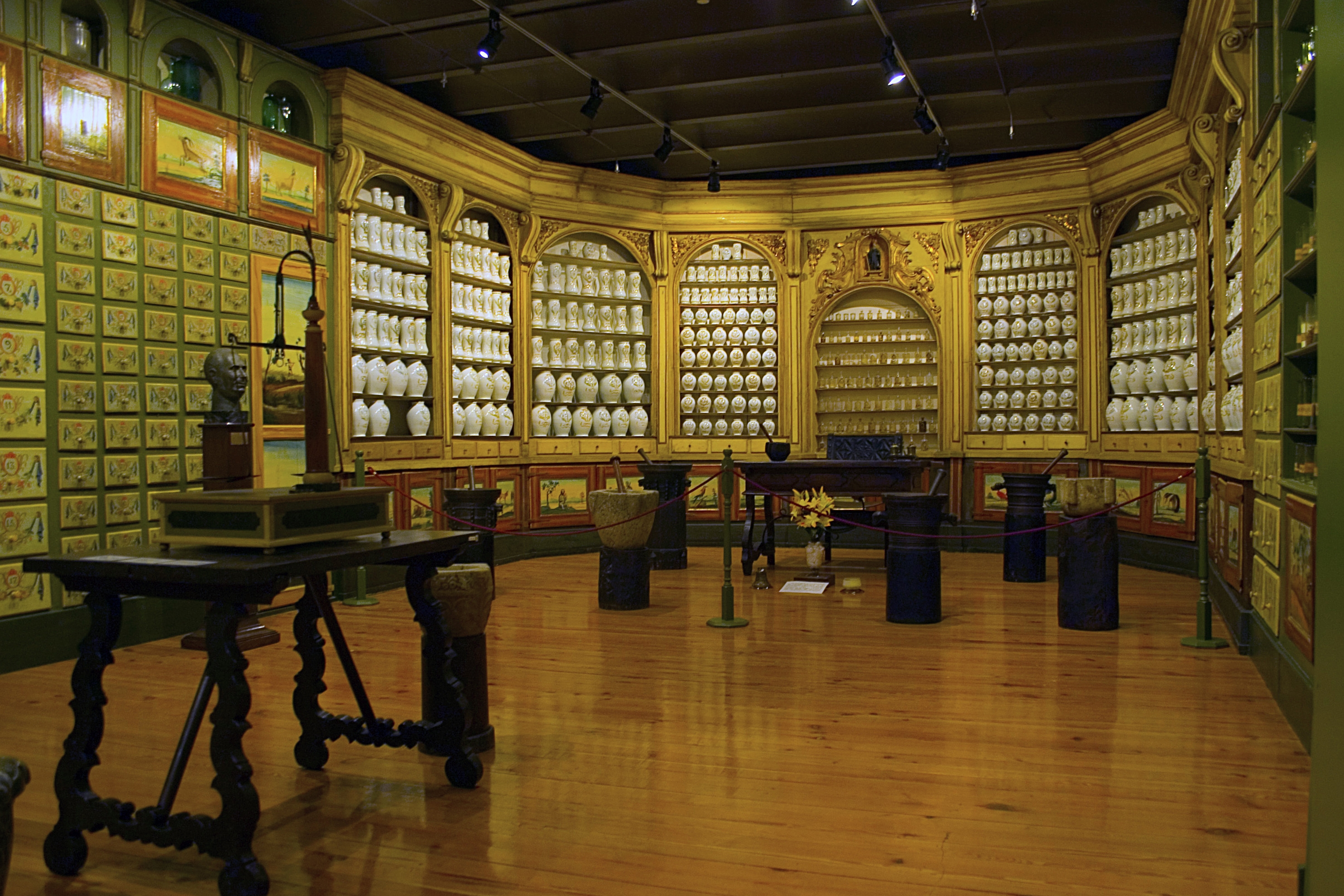 Jornada de portes obertes al Museu Cusí de Farmàcia